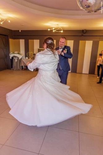 @Photos-issues-du-reportage-photos-video-de-mariage-couvert-par-le-Studio-7700BE-Chez-Fhano-ANGELIQUE-ET-ALEXANDRE-PARTIE-2-SUR-2-01156