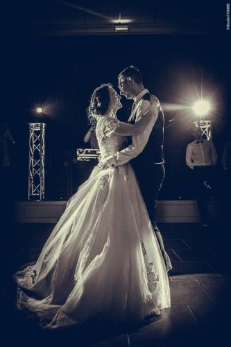 @Photos-issues-du-reportage-photos-video-de-mariage-couvert-par-le-Studio-7700BE-Chez-Fhano-08-10-2022-ANGELIQUE-ET-MAXIME-01592