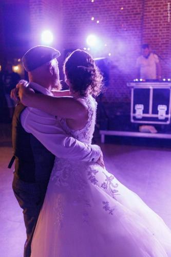 @Photos-issues-du-reportage-photos-video-de-mariage-couvert-par-le-Studio-7700BE-Chez-Fhano-ANNE-SOPHIE-ET-MICHAEL-20-07-2022-01239