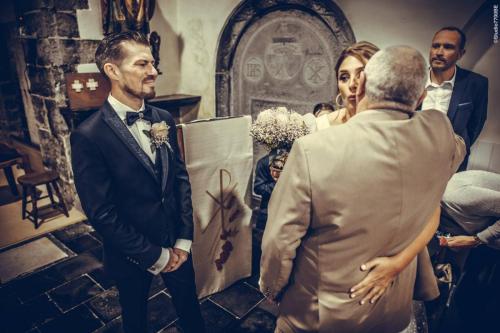 @Photos-issues-du-reportage-photos-video-de-mariage-couvert-par-le-Studio-7700BE-Chez-Fhano-15-10-2022-AURELIE-ET-JEREMY-00655