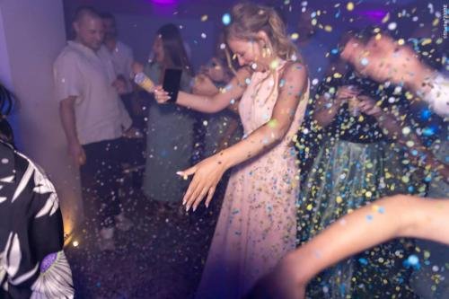 @Photos-issues-du-reportage-Photos-Videos-et-Drone-fait-par-le-Studio-7700-BE-Chez-Fhano-18-06-2022-AURELIE-ET-NICOLAS-01200