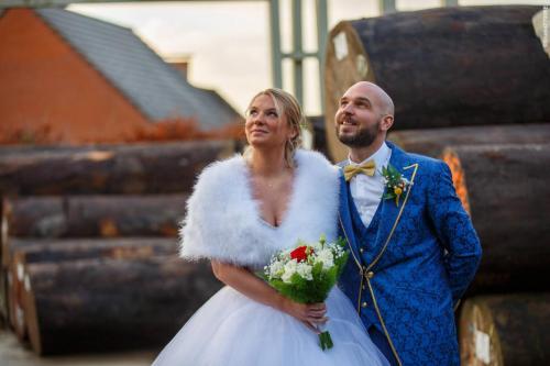 @Photos-issues-du-reportage-photos-video-de-mariage-couvert-par-le-Studio-7700BE-Chez-Fhano-CELINE-ET-BENJAMIN-04122021-0420