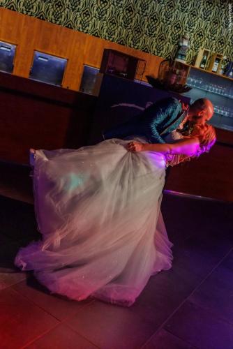 @Photos-issues-du-reportage-photos-video-de-mariage-couvert-par-le-Studio-7700BE-Chez-Fhano-CELINE-ET-BENJAMIN-04122021-1469