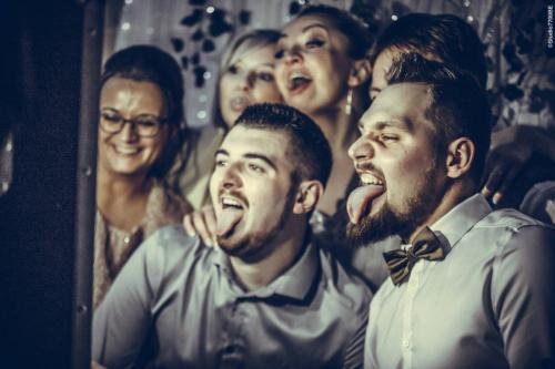 @Photos-issues-du-reportage-photos-video-de-mariage-couvert-par-le-Studio-7700BE-Chez-Fhano-ELODIE-ET-YOHANN-05022022-1030