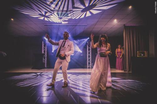 @Photos-issues-du-reportage-photos-video-de-mariage-couvert-par-le-Studio-7700BE-Chez-Fhano-17-09-2022-JENNIFER-ET-TEDDY-01081