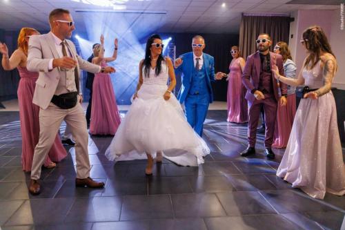 @Photos-issues-du-reportage-photos-video-de-mariage-couvert-par-le-Studio-7700BE-Chez-Fhano-17-09-2022-JENNIFER-ET-TEDDY-01099