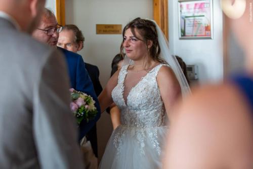 Photos issues du reportage photos vidéo de mariage couvert par le Studio 7700BE Chez Fhano - JUSTINE ET GUILLAUME 04 06 2022