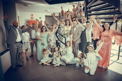 @Photos-issues-du-reportage-photos-video-de-mariage-couvert-par-le-Studio-7700BE-Chez-Fhano-LAURA-ET-QUENTIN-13-08-2022-00259