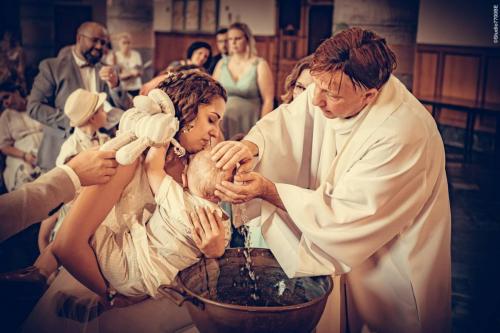 @Photos-issues-du-reportage-photos-video-de-mariage-couvert-par-le-Studio-7700BE-Chez-Fhano-LAURA-ET-QUENTIN-13-08-2022-00431