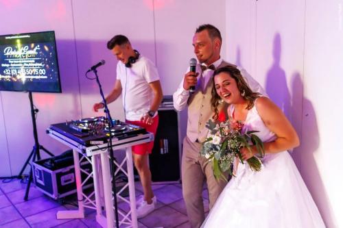 @Photos-issues-du-reportage-photos-video-de-mariage-couvert-par-le-Studio-7700BE-Chez-Fhano-LAURA-ET-QUENTIN-13-08-2022-00981