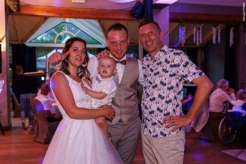 @Photos-issues-du-reportage-photos-video-de-mariage-couvert-par-le-Studio-7700BE-Chez-Fhano-LAURA-ET-QUENTIN-13-08-2022-01029