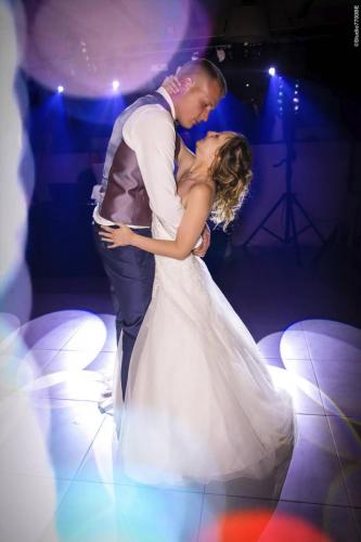 @Photos-issues-du-reportage-photos-video-de-mariage-couvert-par-le-Studio-7700BE-Chez-Fhano-LOREDANNA-ET-MAXIME-14-05-2022-01736B