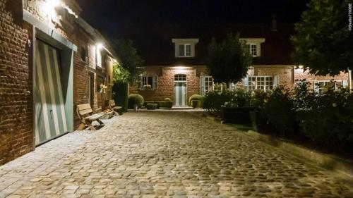 @Photos-issues-du-reportage-photos-video-de-mariage-couvert-par-le-Studio-7700BE-Chez-Fhano-20-08-2022-LUDIVINE-ET-THOMAS-01736