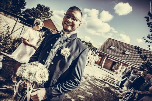 @Photos-issues-du-reportage-photos-video-de-mariage-couvert-par-le-Studio-7700BE-Chez-Fhano-27-08-2022-MAEVA-ET-DYLAN-00344