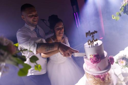 @Photos-issues-du-reportage-photos-video-de-mariage-couvert-par-le-Studio-7700BE-Chez-Fhano-27-08-2022-MAEVA-ET-DYLAN-01913