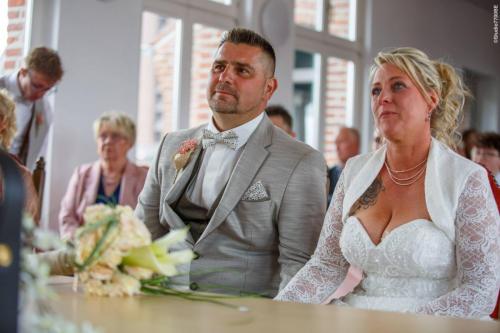 @Photos-issues-du-reportage-photos-video-de-mariage-couvert-par-le-Studio-7700BE-Chez-Fhano-MALLORIE-ET-JEANJACQUES-00502