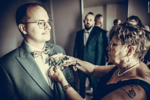 @Photos-issues-du-reportage-photos-video-de-mariage-couvert-par-le-Studio-7700BE-Chez-Fhano-NOEMIE-ET-LOIC-06-08-2022-00131