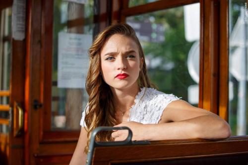 @Photos-issues-du-reportage-photos-video-de-mariage-couvert-par-le-Studio-7700BE-Chez-Fhano-REBECCA-ET-CEDRIC-00368