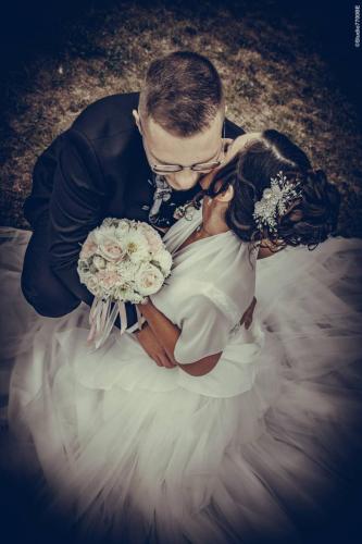 @Photos-issues-du-reportage-photos-video-de-mariage-couvert-par-le-Studio-7700BE-Chez-Fhano-27-08-2022-MAEVA-ET-DYLAN-01056