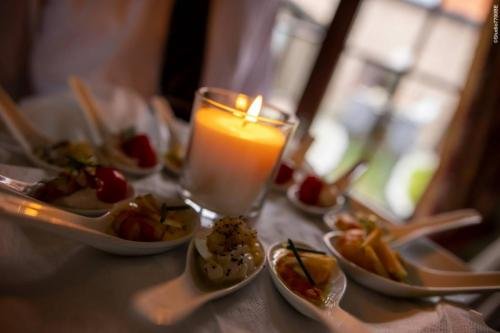 @Photos issues du reportage photos vidéo de mariage couvert par le Studio 7700BE Chez Fhano - CORALIE ET DAMIEN - 20112021- 0231