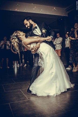 @Photos issues du reportage photos vidéo de mariage couvert par le Studio 7700BE Chez Fhano - Geraldine et Sebastien - 1674